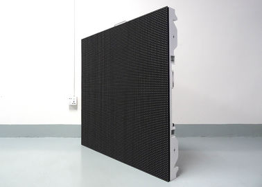 Beyaz Alüminyum Dolaplı Tam Renkli P8 Dış Mekan LED Ekran