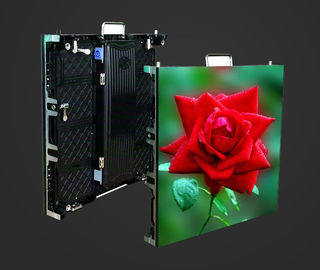 Tam Renkli P2.5 Kademeli Led Video Duvar Panelleri SMD2121 64 * 64 Modül Çözünürlüğü
