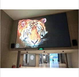 Sahne Kiralama Kapalı Led Reklam Ekranı Çözümü P3 200 - 800W Panel Güç Tüketimi