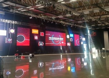 Pitch 3.91mm Reklam Aşaması LED Ekran Tam Renkli&gt; 100000 Saat Ömrü