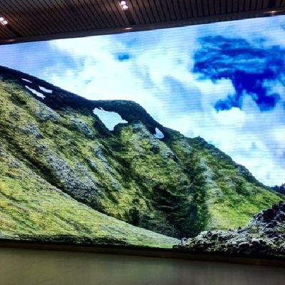 244 * 244mm Modül Boyutlu Medya Video P7.62 Kapalı Tam Renkli LED Ekran