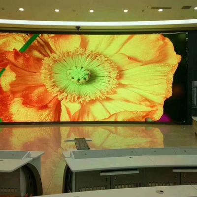 HD P3 Kapalı LED Video Duvar Reklam Ekranı Yüksek Parlaklık 3 - 15m İzleme Mesafesi