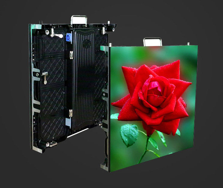 Tam Renkli P2.5 Kademeli Led Video Duvar Panelleri SMD2121 64 * 64 Modül Çözünürlüğü